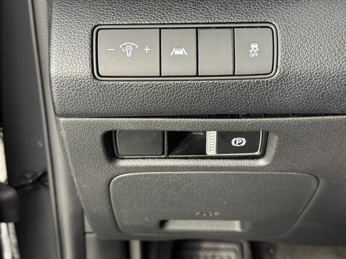 Used 2022 Hyundai Santa Fe SEL image 16