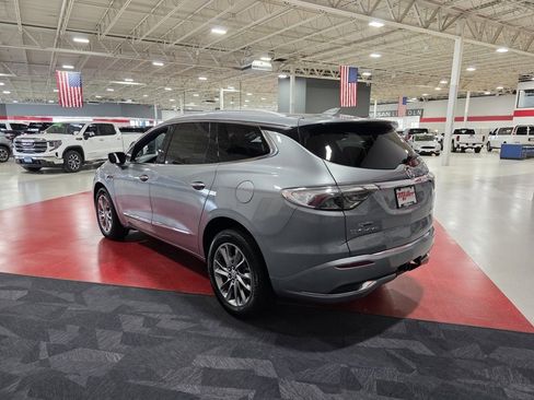Used 2024 Buick Enclave Avenir w/ Avenir Technology Package image 6