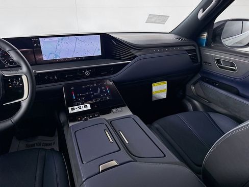 New 2026 INFINITI QX80 4WD w/ Sport Exterior Package image 28