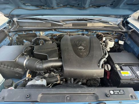 Used 2019 Toyota Tacoma SR5 image 20