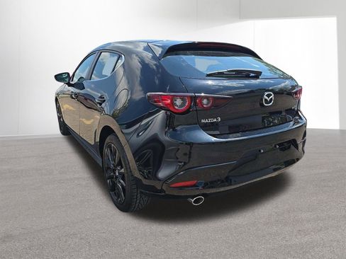 Used 2025 MAZDA MAZDA3 s Sport FWD image 2