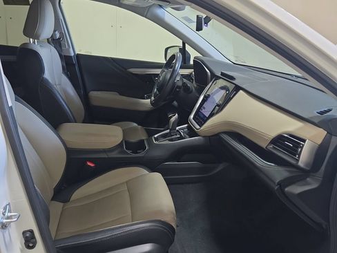 Used 2021 Subaru Outback Limited AWD/4WD image 3