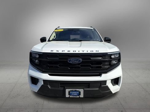 Used 2025 Ford Expedition Max Active RWD image 7