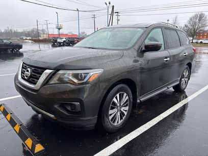 Used 2017 Nissan Pathfinder S