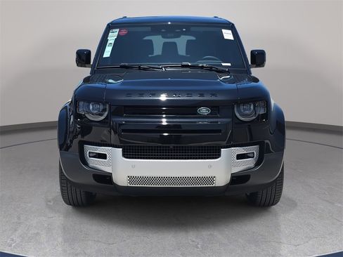New 2025 Land Rover Defender 130 S image 2