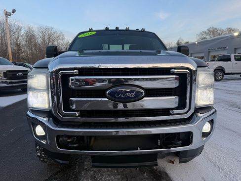 Used 2016 Ford F250 XLT w/ XLT Value Package image 3