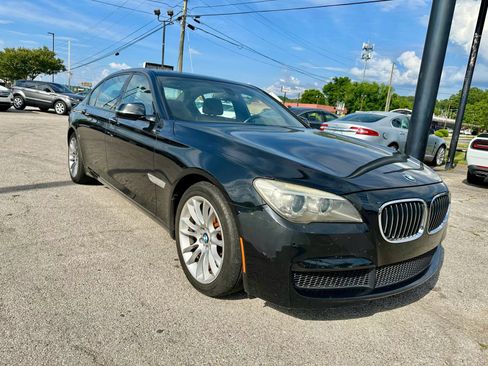 Used 2013 BMW 740Li RWD image 1