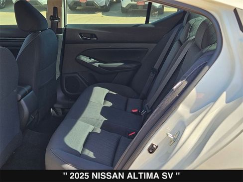 New 2025 Nissan Altima 2.5 SV image 17