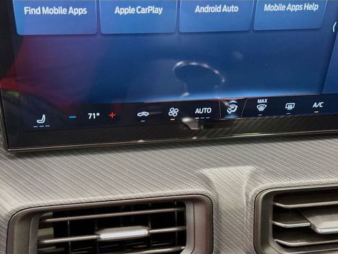 Used 2024 Ford Mustang Coupe image 15