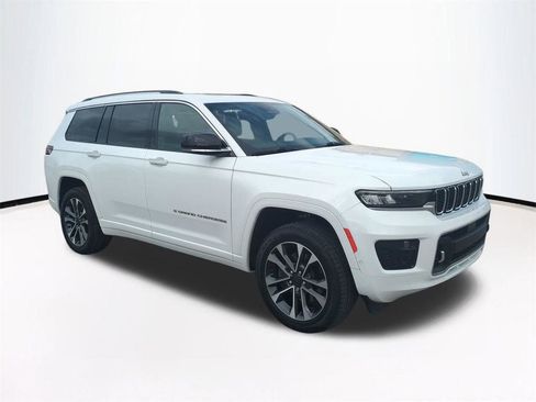 Used 2023 Jeep Grand Cherokee L Overland AWD/4WD image 2