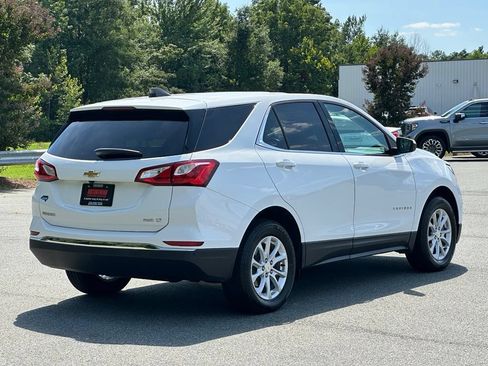 Used 2020 Chevrolet Equinox LT w/ Driver Convenience Package AWD/4WD image 6