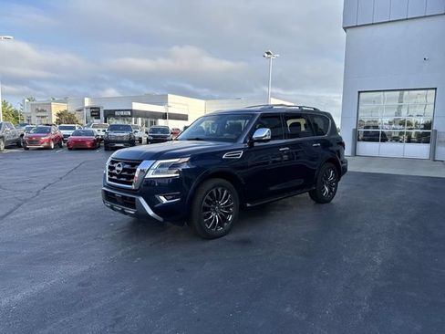 Used 2023 Nissan Armada Platinum w/ Captain's Chairs Package AWD/4WD image 2