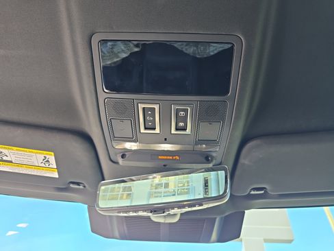 Certified 2024 Land Rover Defender 110 V8 image 26