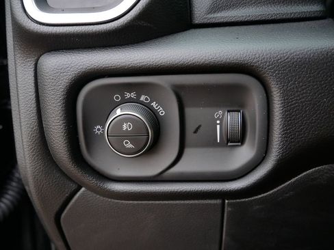 New 2026 RAM 2500 Big Horn AWD/4WD image 21