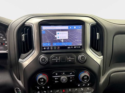 Used 2019 Chevrolet Silverado 1500 LTZ w/ LTZ Premium Package AWD/4WD image 20