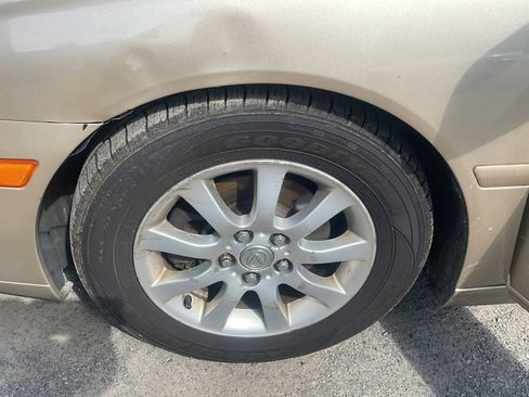 Used 2002 Lexus ES 330 FWD image 22