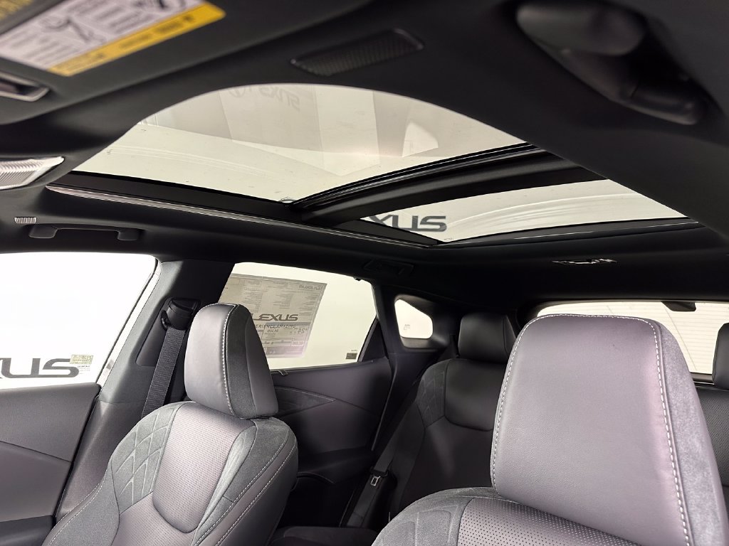 New 2026 Lexus RX 350 AWD w/ Convenience Package image 4