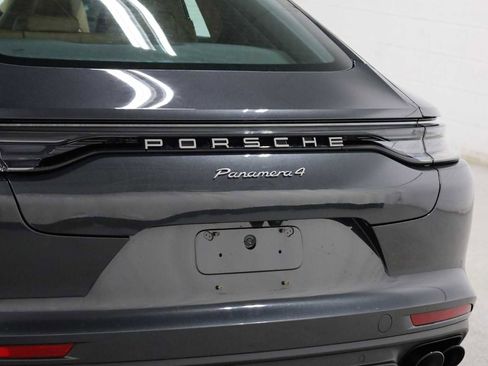 Certified 2023 Porsche Panamera 4 image 8