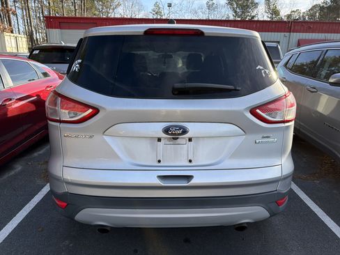 Used 2014 Ford Escape SE image 5