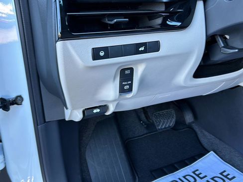 New 2026 Nissan Murano SL image 15