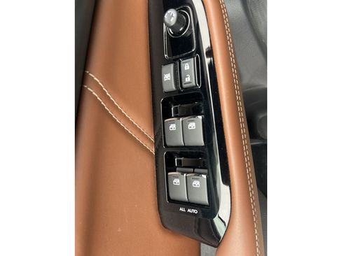 Used 2019 Subaru Outback 3.6R Touring w/ Popular Package #3A image 22