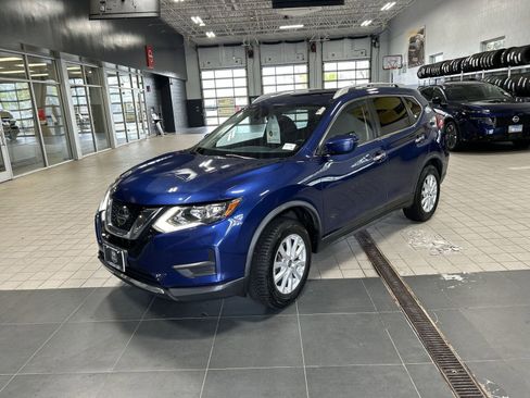 Certified 2020 Nissan Rogue SV AWD/4WD image 9