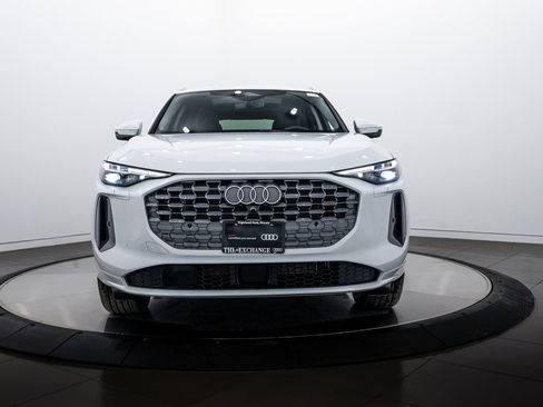 Certified 2025 Audi Q5 Premium w/ Premium Plus AWD/4WD image 22