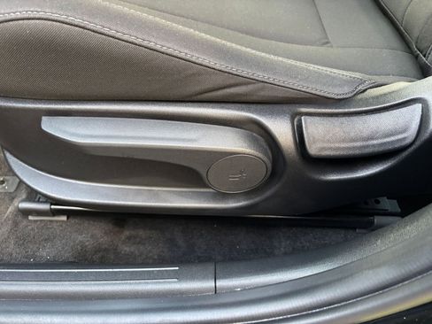 Used 2021 Hyundai Elantra SEL image 23