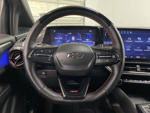 Used 2024 Chevrolet Equinox EV RS image 21