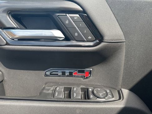 New 2026 GMC Sierra 1500 AT4 w/ AT4 Premium Package image 18