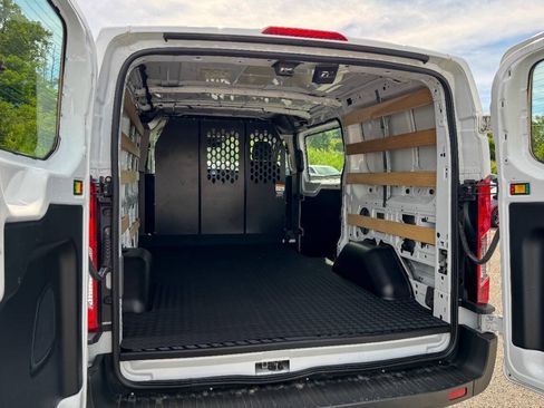 Used 2025 Ford Transit 250 Low Roof w/ Exterior Upgrade Package RWD image 15