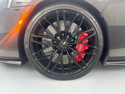 Used 2023 McLaren GT image 31