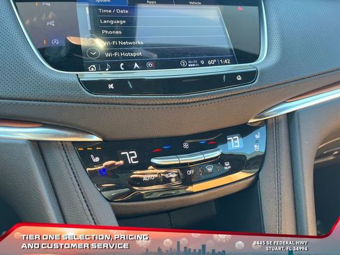 Used 2024 Cadillac XT5 Premium Luxury w/ Technology Package image 29