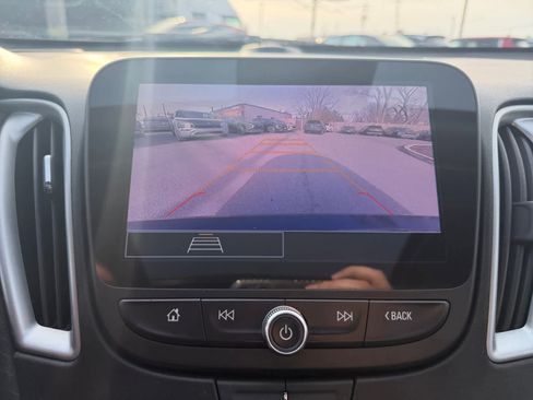 Used 2024 Chevrolet Malibu LT image 24