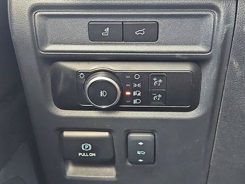 Used 2024 Ford Expedition Limited RWD image 18
