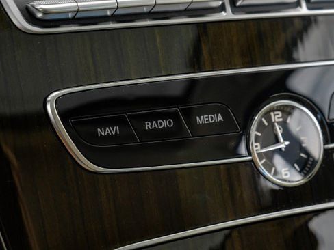 Used 2020 Mercedes-Benz C 300 Sedan image 23