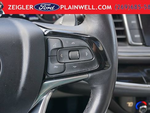 Used 2023 Buick Enclave Avenir w/ Avenir Technology Package AWD/4WD image 29