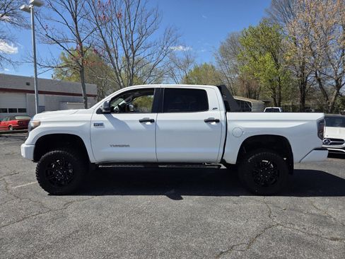 Used 2020 Toyota Tundra SR5 w/ SR5 Leather Package image 8