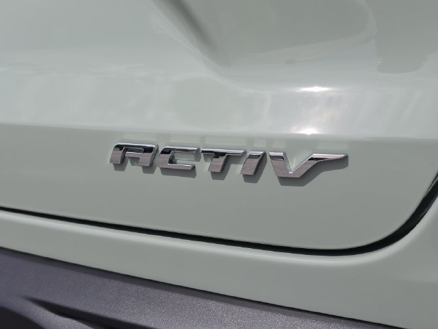 New 2026 Chevrolet Trax ACTIV w/ Driver Confidence Package FWD image 13