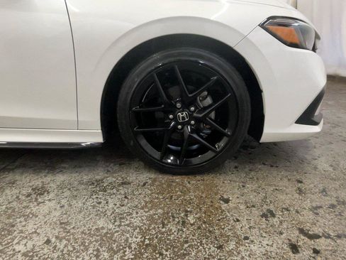 Certified 2024 Honda Civic Sport image 17