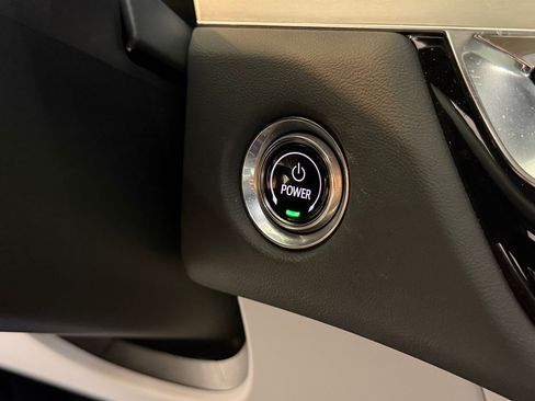Certified 2024 Cadillac Lyriq Luxury RWD image 35