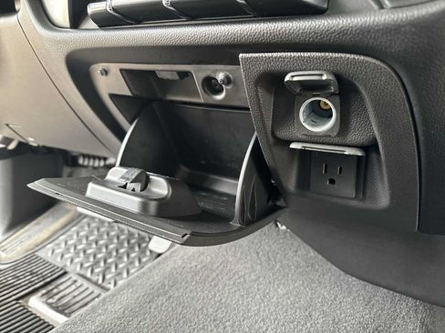 Used 2018 Chevrolet Silverado 1500 LT w/ All Star Edition AWD/4WD image 26