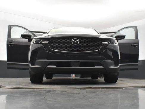 Used 2025 MAZDA CX-50 AWD 2.5 S w/ Preferred Package image 11