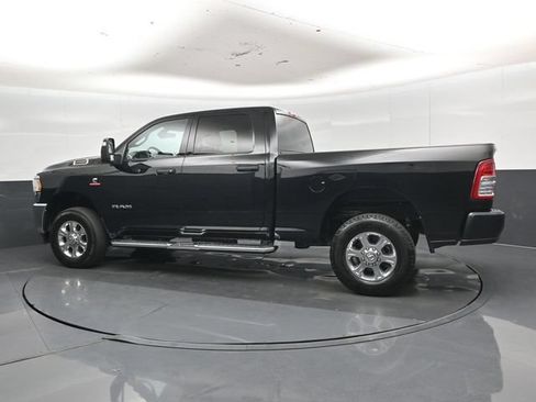 Used 2024 RAM 2500 Big Horn AWD/4WD image 35