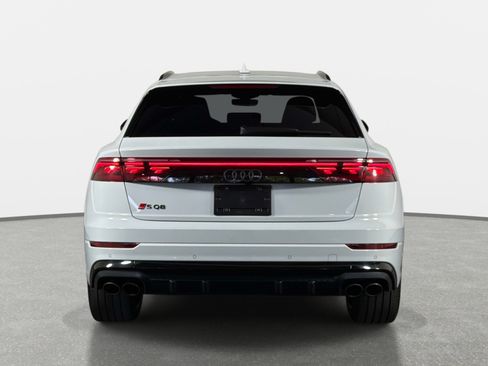 Used 2024 Audi SQ8 Prestige w/ Prestige Package AWD/4WD image 4