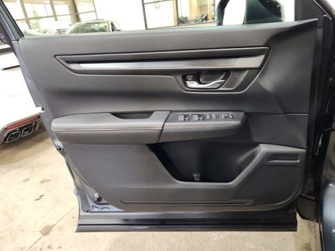 Certified 2024 Honda CR-V Sport image 21