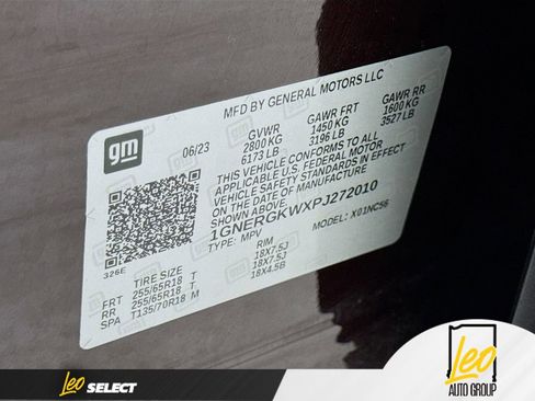 Used 2023 Chevrolet Traverse LT FWD image 32