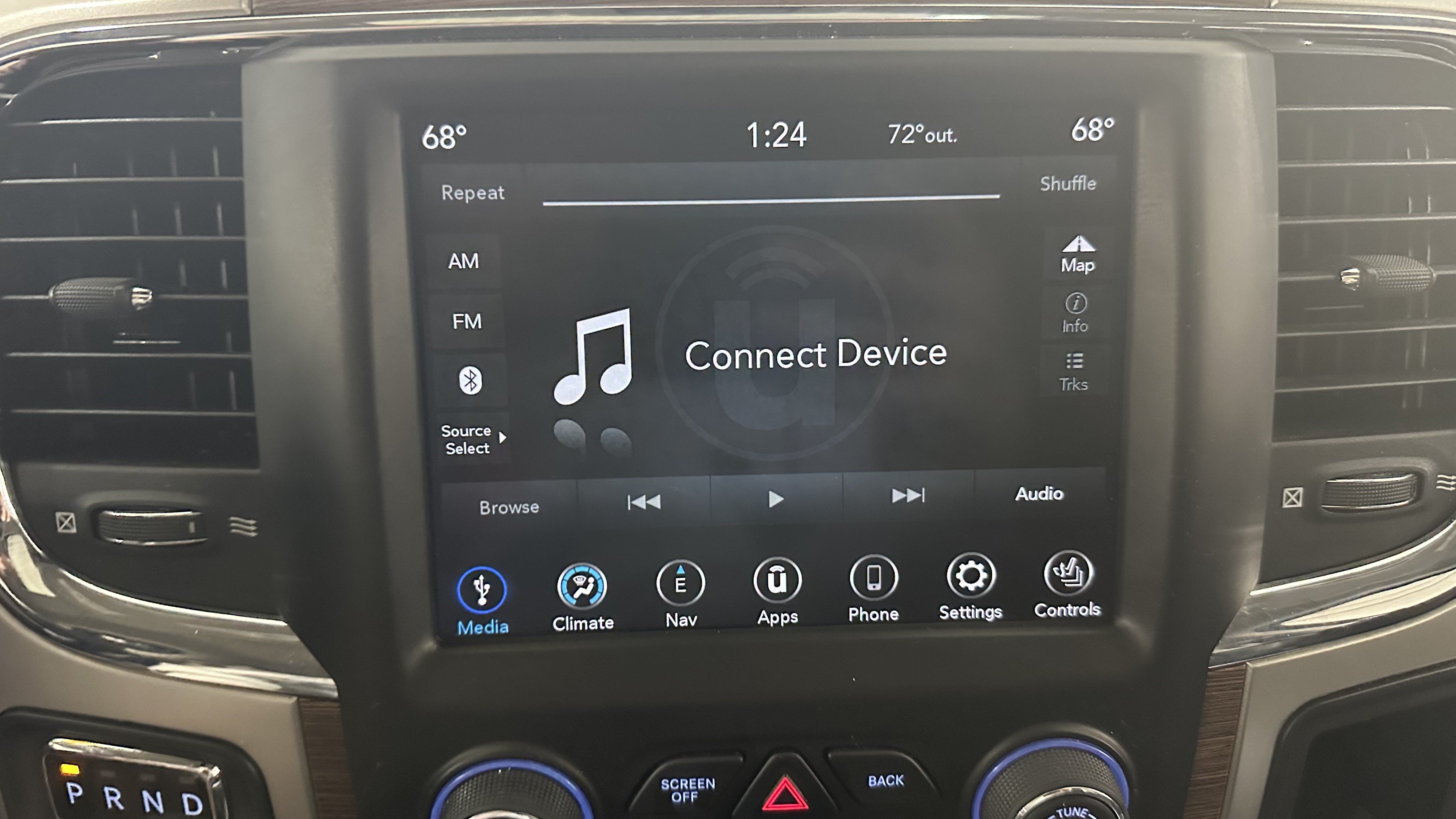 Used 2018 RAM 1500 Laramie w/ Convenience Group AWD/4WD image 25