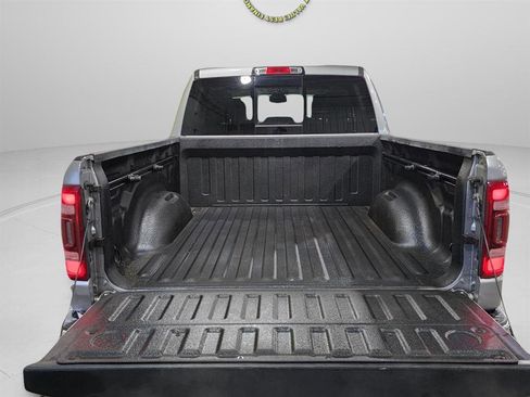 Used 2020 RAM 1500 Laramie image 40