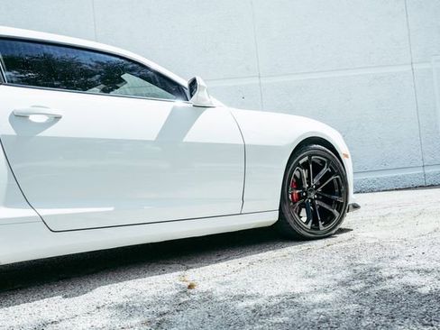 Used 2015 Chevrolet Camaro SS w/ SS Performance Package image 28